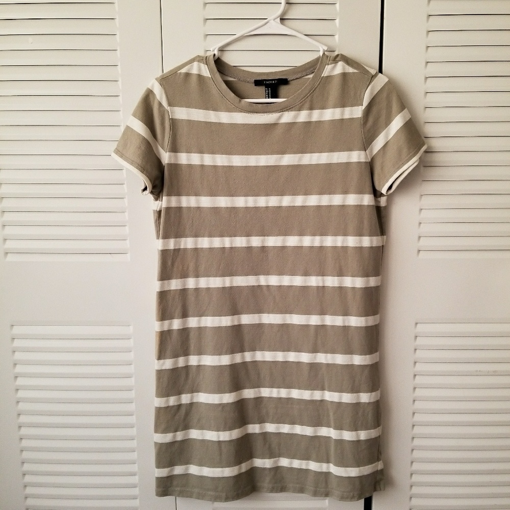 Forever 21 T-Shirt Dress